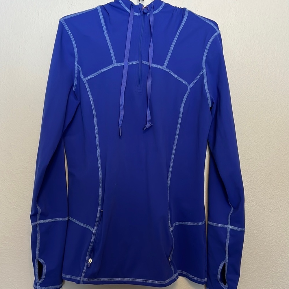 KIRKLAND Signature Hoodie